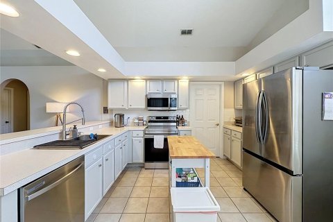 House in Davenport, Florida 3 bedrooms, 137.96 sq.m. № 2428688 - photo 11