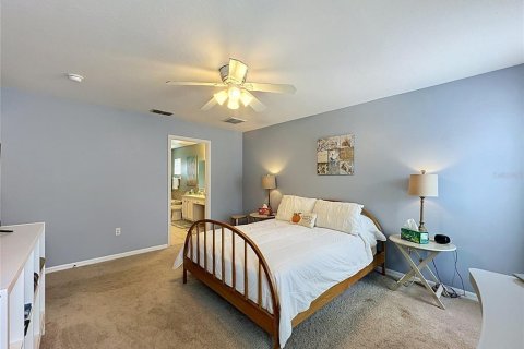 House in Davenport, Florida 3 bedrooms, 137.96 sq.m. № 2428688 - photo 29