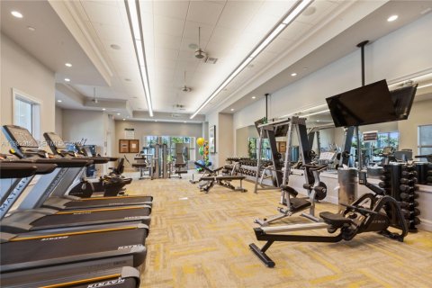 Снять в аренду таунхаус в Холливуд, Флорида 3 спальни, 167.22м2, № 2048610 - фото 18