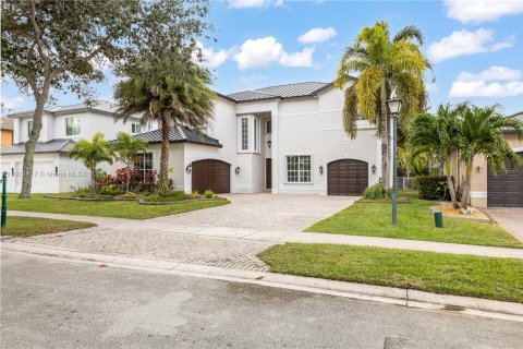 Casa en Miramar, Florida 5 dormitorios, 324.04 m2 № 2080223