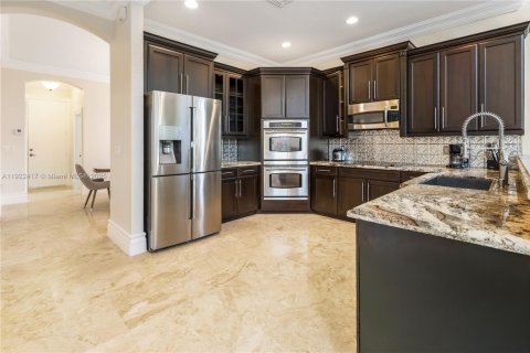 Casa en venta en Miramar, Florida, 5 dormitorios, 324.04 m2 № 2080223 - foto 8