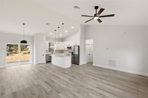 Casa en venta en Sebring, Florida, 3 dormitorios, 138.24 m2 № 2186243 - foto 5