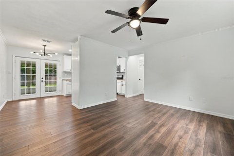 Villa ou maison à vendre à Gainesville, Floride: 3 chambres, 102.1 m2 № 2402967 - photo 9