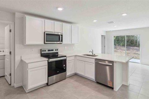 House in Ocala, Florida 3 bedrooms, 130.81 sq.m. № 1812424 - photo 5