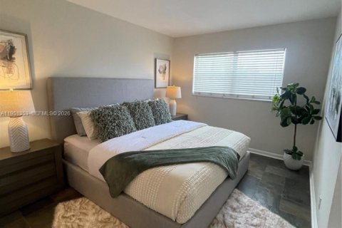 Снять в аренду кондоминиум в Окленд-Парк, Флорида 2 спальни, 74.32м2, № 2007321 - фото 7