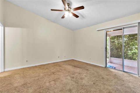 Duplex in Orlando, Florida 3 bedrooms, 127.65 sq.m. № 1849554 - photo 13