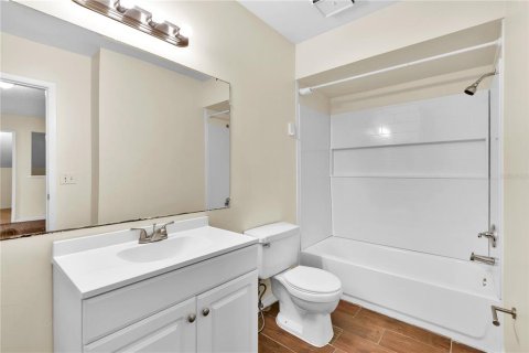 Duplex in Orlando, Florida 3 bedrooms, 127.65 sq.m. № 1849554 - photo 19