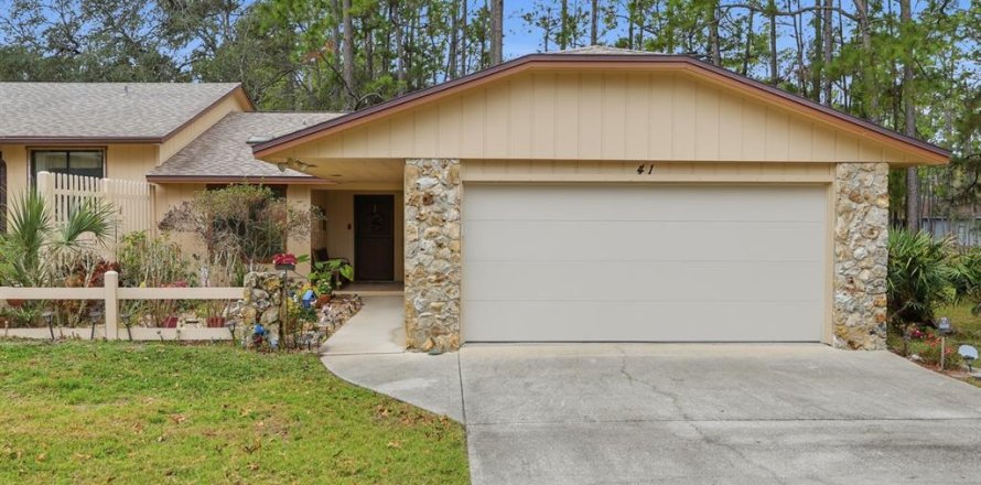 House in Port Orange, Florida 2 bedrooms, 138.89 sq.m. № 2118468