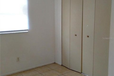 Снять в аренду квартиру в Лейк-Альфред, Флорида 4 комнаты, 74.32м2, № 1634277 - фото 6