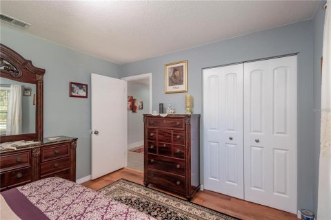House in Ocala, Florida 3 bedrooms, 128.95 sq.m. № 2400230 - photo 20