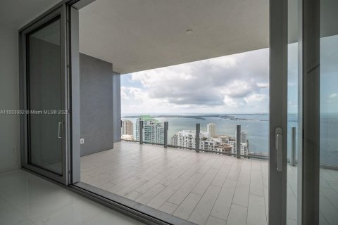 Condominio en venta en Miami, Florida, 3 dormitorios, 285.95 m2 № 1888774 - foto 11