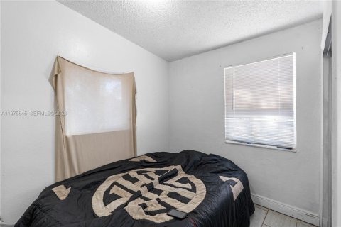 Купить виллу или дом в Вест-Парк, Флорида 3 спальни, 89.93м2, № 2038352 - фото 13