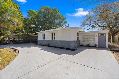 Купить виллу или дом в Вест-Парк, Флорида 3 спальни, 89.93м2, № 2038352 - фото 3