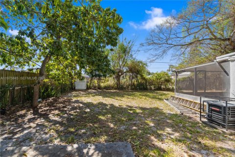 Купить виллу или дом в Вест-Парк, Флорида 3 спальни, 89.93м2, № 2038352 - фото 16