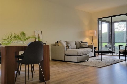 Снять в аренду кондоминиум в Бока-Ратон, Флорида 2 спальни, 115.94м2, № 1944033 - фото 6