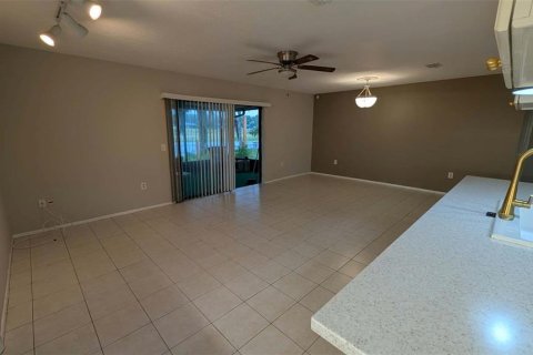 Villa ou maison à vendre à Hudson, Floride: 4 chambres, 185.25 m2 № 2413760 - photo 10