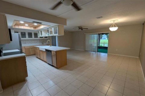 Villa ou maison à vendre à Hudson, Floride: 4 chambres, 185.25 m2 № 2413760 - photo 9