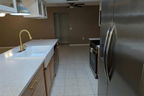 Villa ou maison à vendre à Hudson, Floride: 4 chambres, 185.25 m2 № 2413760 - photo 12