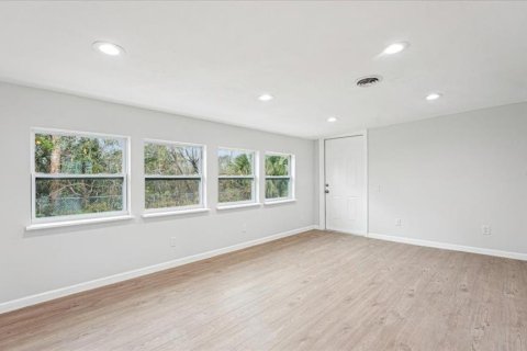 Casa en alquiler en Titusville, Florida, 3 dormitorios, 126.81 m2 № 1876819 - foto 16