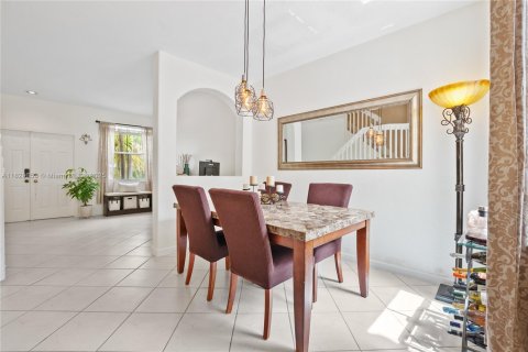 Купить таунхаус в Мирамар, Флорида 3 спальни, 153.29м2, № 1970392 - фото 11