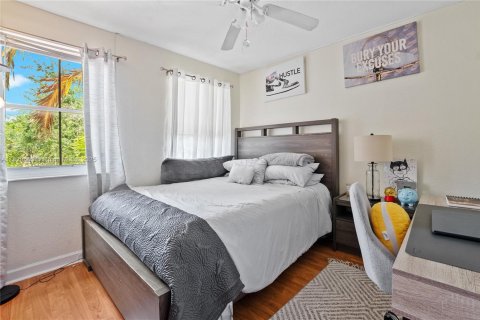 Купить таунхаус в Мирамар, Флорида 3 спальни, 153.29м2, № 1970392 - фото 21