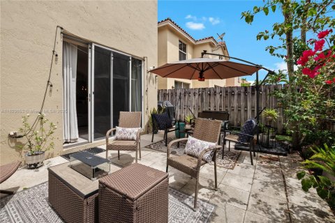 Купить таунхаус в Мирамар, Флорида 3 спальни, 153.29м2, № 1970392 - фото 25