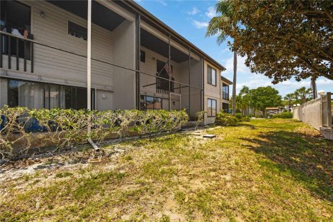 Condominio en alquiler en Bradenton, Florida, 2 dormitorios, 123.56 m2 № 1869716 - foto 24