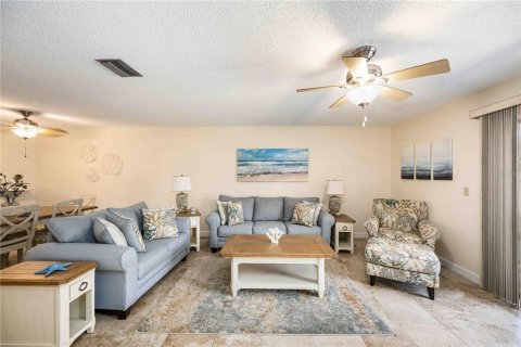 Condominio en alquiler en Bradenton, Florida, 2 dormitorios, 123.56 m2 № 1869716 - foto 7