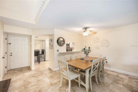 Condominio en alquiler en Bradenton, Florida, 2 dormitorios, 123.56 m2 № 1869716 - foto 6