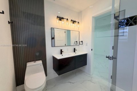 House in Miami Gardens, Florida 4 bedrooms, 150.5 sq.m. № 2254481 - photo 7