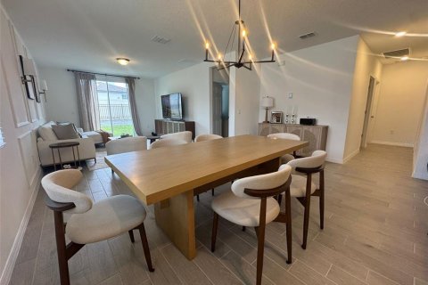 Casa en alquiler en Haines City, Florida, 3 dormitorios, 161.09 m2 № 1916863 - foto 3