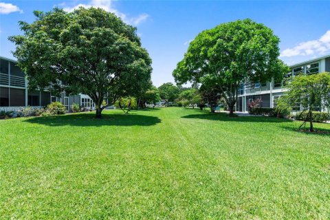 Снять в аренду кондоминиум в Дирфилд-Бич, Флорида 2 спальни, 76.18м2, № 2034171 - фото 27