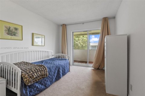 Снять в аренду кондоминиум в Дирфилд-Бич, Флорида 2 спальни, 76.18м2, № 2034171 - фото 20