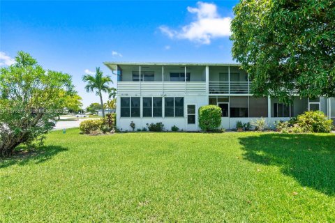 Снять в аренду кондоминиум в Дирфилд-Бич, Флорида 2 спальни, 76.18м2, № 2034171 - фото 14