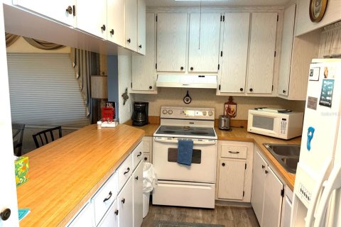 Casa en venta en Bradenton, Florida, 1 dormitorio, 95.32 m2 № 2098371 - foto 13