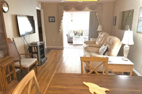 Casa en venta en Bradenton, Florida, 1 dormitorio, 95.32 m2 № 2098371 - foto 9
