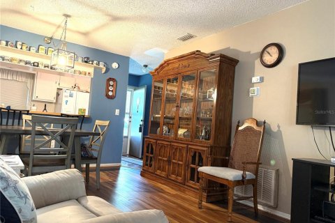 Casa en venta en Bradenton, Florida, 1 dormitorio, 95.32 m2 № 2098371 - foto 8