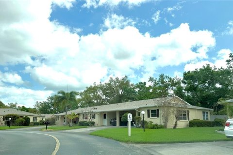 Casa en venta en Bradenton, Florida, 1 dormitorio, 95.32 m2 № 2098371 - foto 2