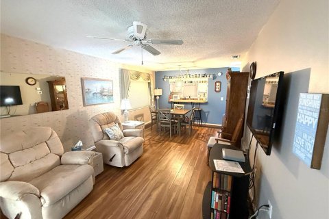 Casa en venta en Bradenton, Florida, 1 dormitorio, 95.32 m2 № 2098371 - foto 10