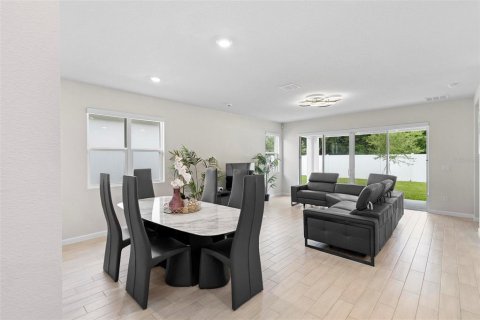 Villa ou maison à vendre à DeLand, Floride: 4 chambres, 192.77 m2 № 1771588 - photo 7