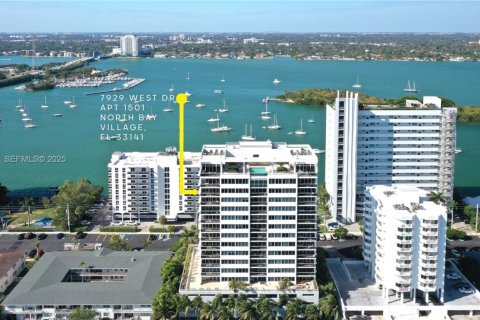 Снять в аренду кондоминиум в Норт-Бей-Виллидж, Флорида 3 спальни, 159.05м2, № 1985908 - фото 27