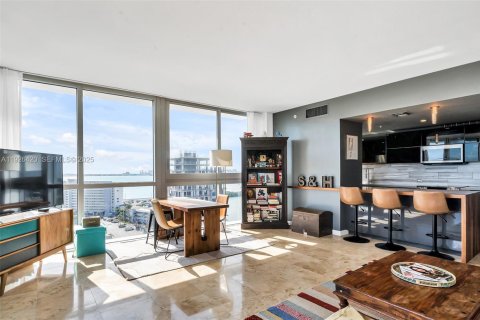 Снять в аренду кондоминиум в Норт-Бей-Виллидж, Флорида 3 спальни, 159.05м2, № 1985908 - фото 28