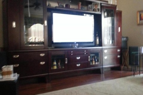 Купить виллу или дом в Пемброк-Пайнс, Флорида 3 комнаты, 302.86м2, № 2086045 - фото 6