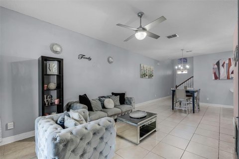 Adosado en alquiler en Clermont, Florida, 4 dormitorios, 191.01 m2 № 1869522 - foto 8