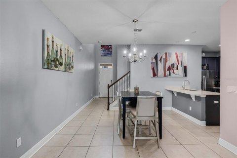 Adosado en alquiler en Clermont, Florida, 4 dormitorios, 191.01 m2 № 1869522 - foto 7