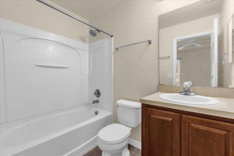 Townhouse in Kissimmee, Florida 3 bedrooms, 126.53 sq.m. № 2201872 - photo 18