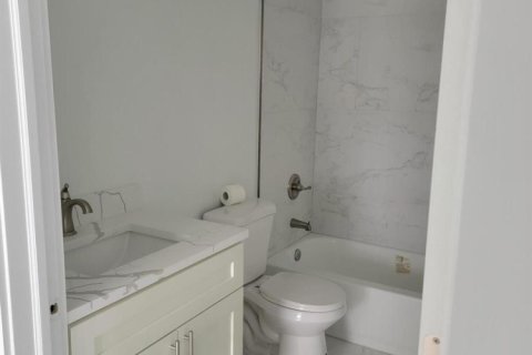 Copropriété à louer à Boca Raton, Floride: 3 chambres, 105.91 m2 № 2187522 - photo 7