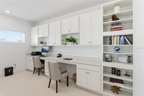 Villa ou maison à vendre à Winter Garden, Floride: 4 chambres, 278.06 m2 № 2364556 - photo 8