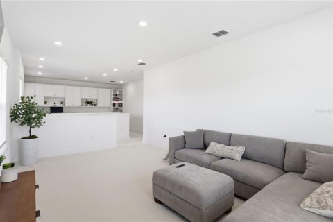 Villa ou maison à vendre à Winter Garden, Floride: 4 chambres, 278.06 m2 № 2364556 - photo 7
