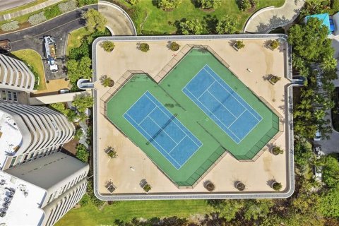 Condo in Longboat Key, Florida, 2 bedrooms  № 2143794 - photo 29